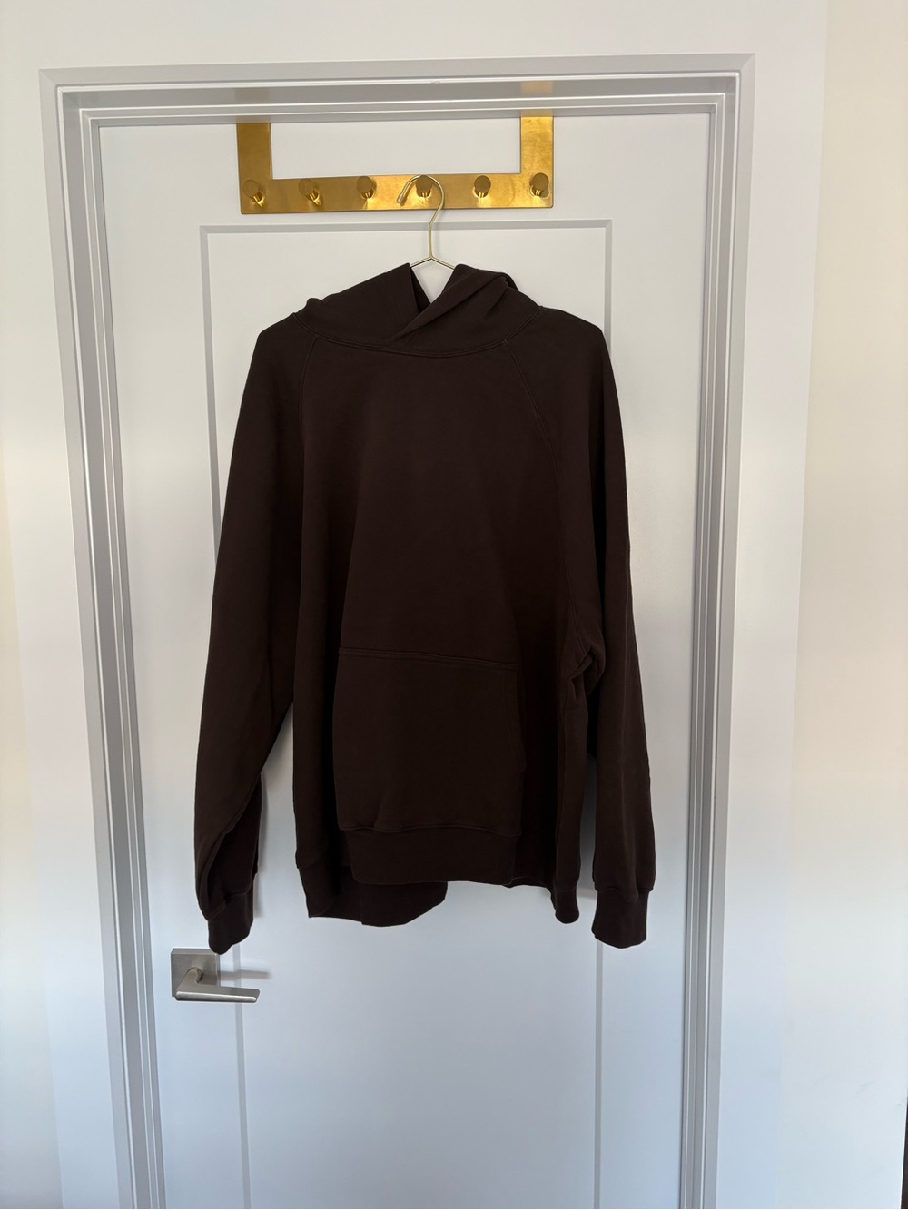 Aritzia Cozy Sweatfleece Mega Raglan Pullover Sweatshirt - Chocolate Brown
